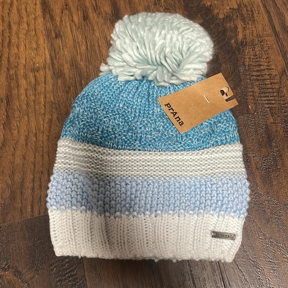 Prana Hat Beanie Arctic Blue Kanin Pompom Lined Ombre Ski Skull Cap Winter - Picture 3 of 3